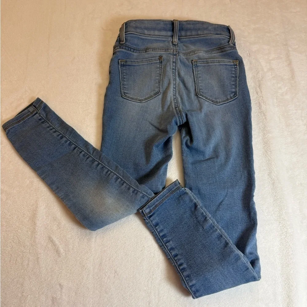 Old Navy Girls Ballerina Skinny Jeans - Medium Blue with Adjustable Waistband
